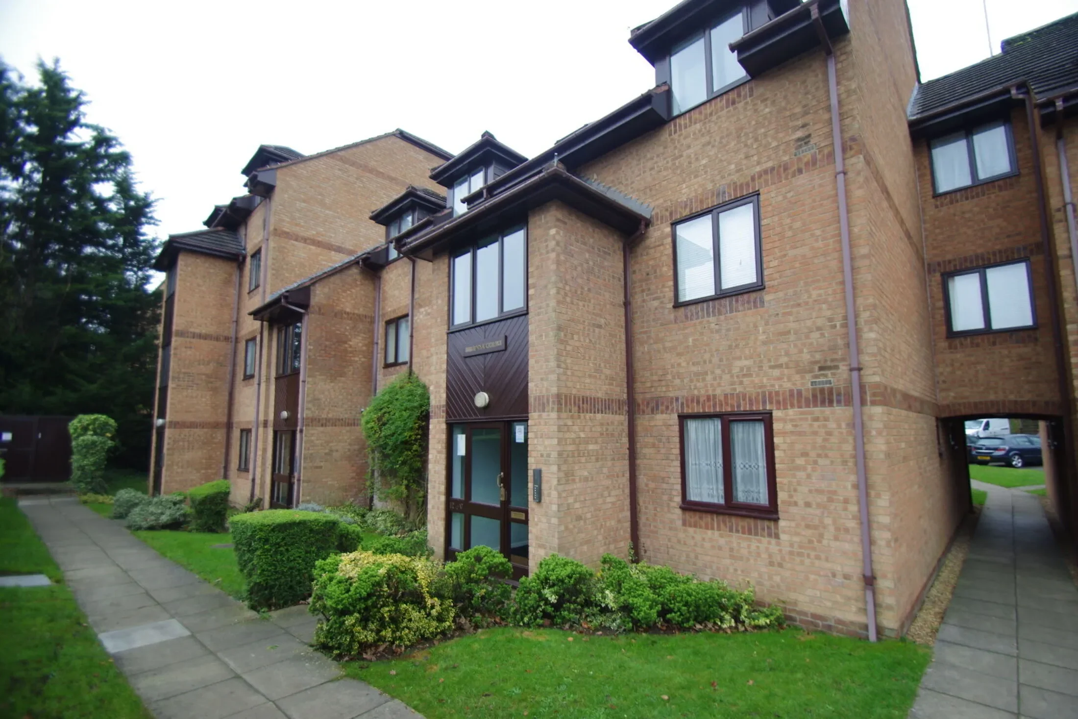 Flat Rickmansworth Road in Watford