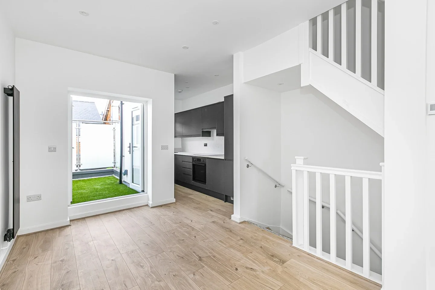 Flat Corrie Road in Borough of Runnymede
