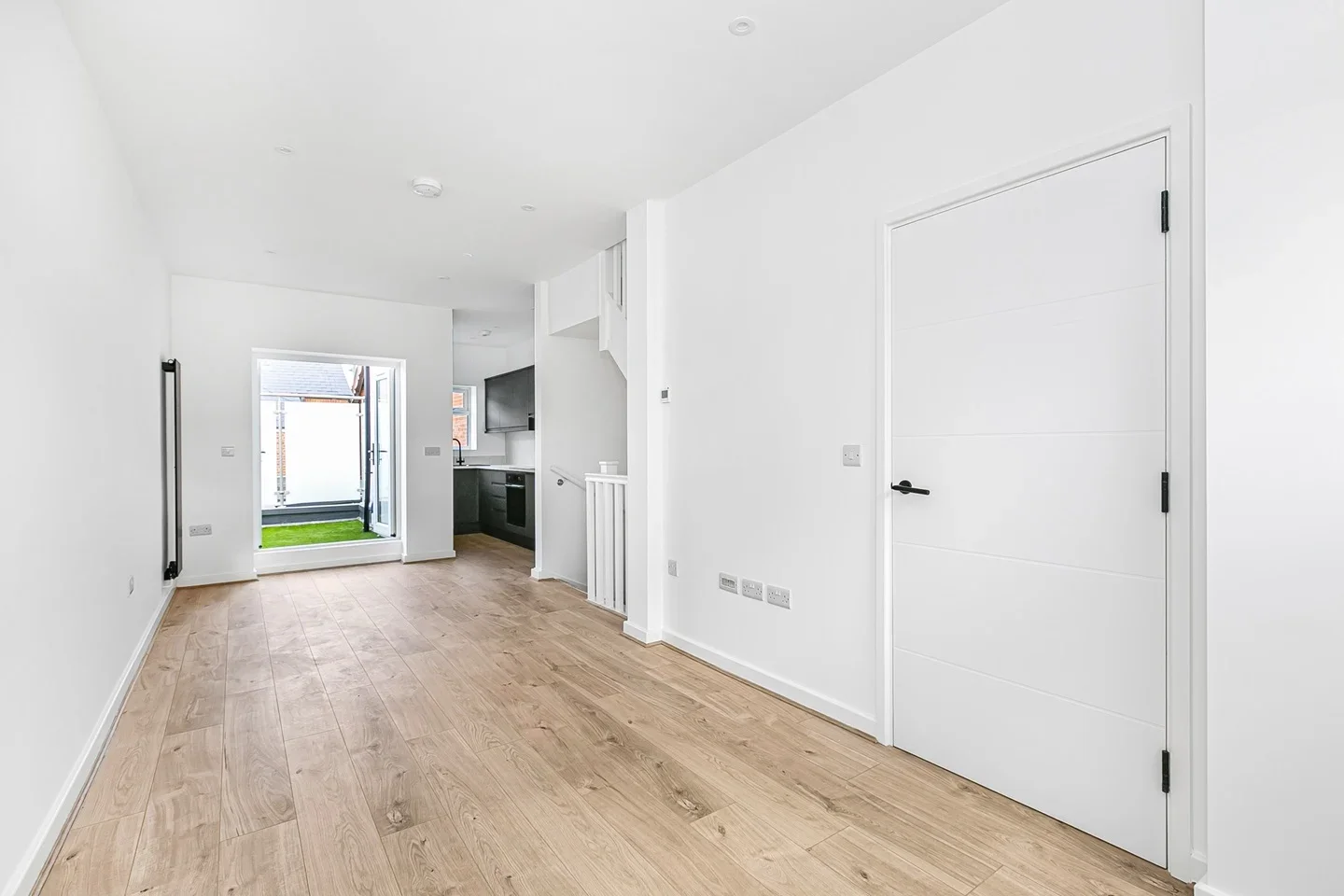 Flat Corrie Road in Borough of Runnymede