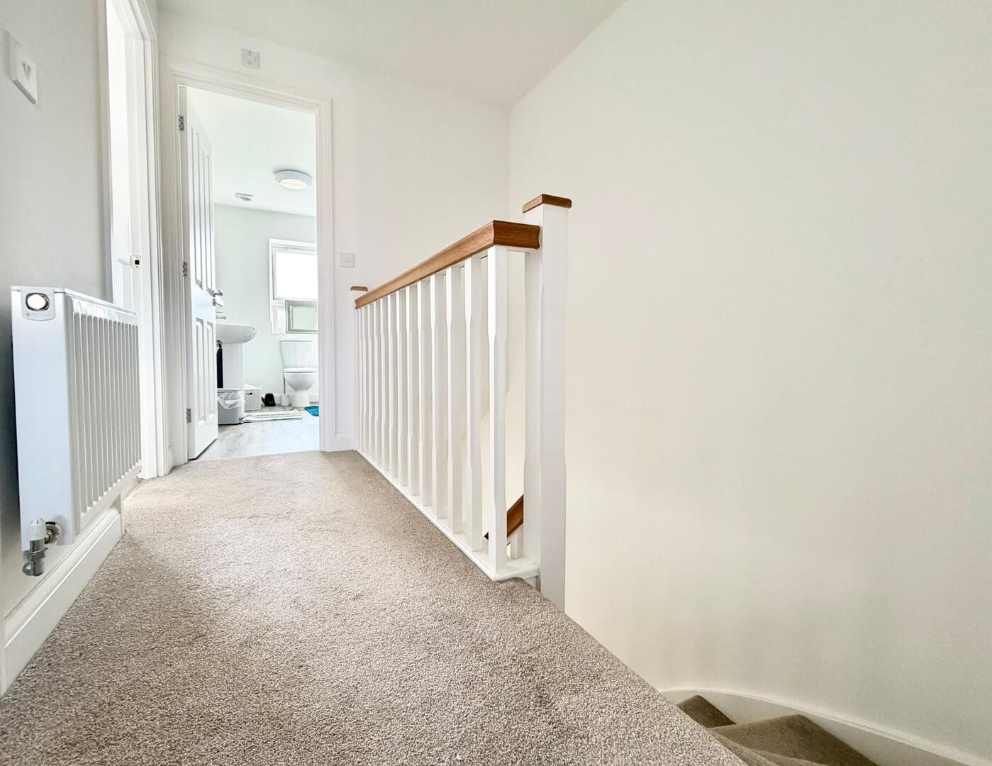 House Larkspur Close in Newport