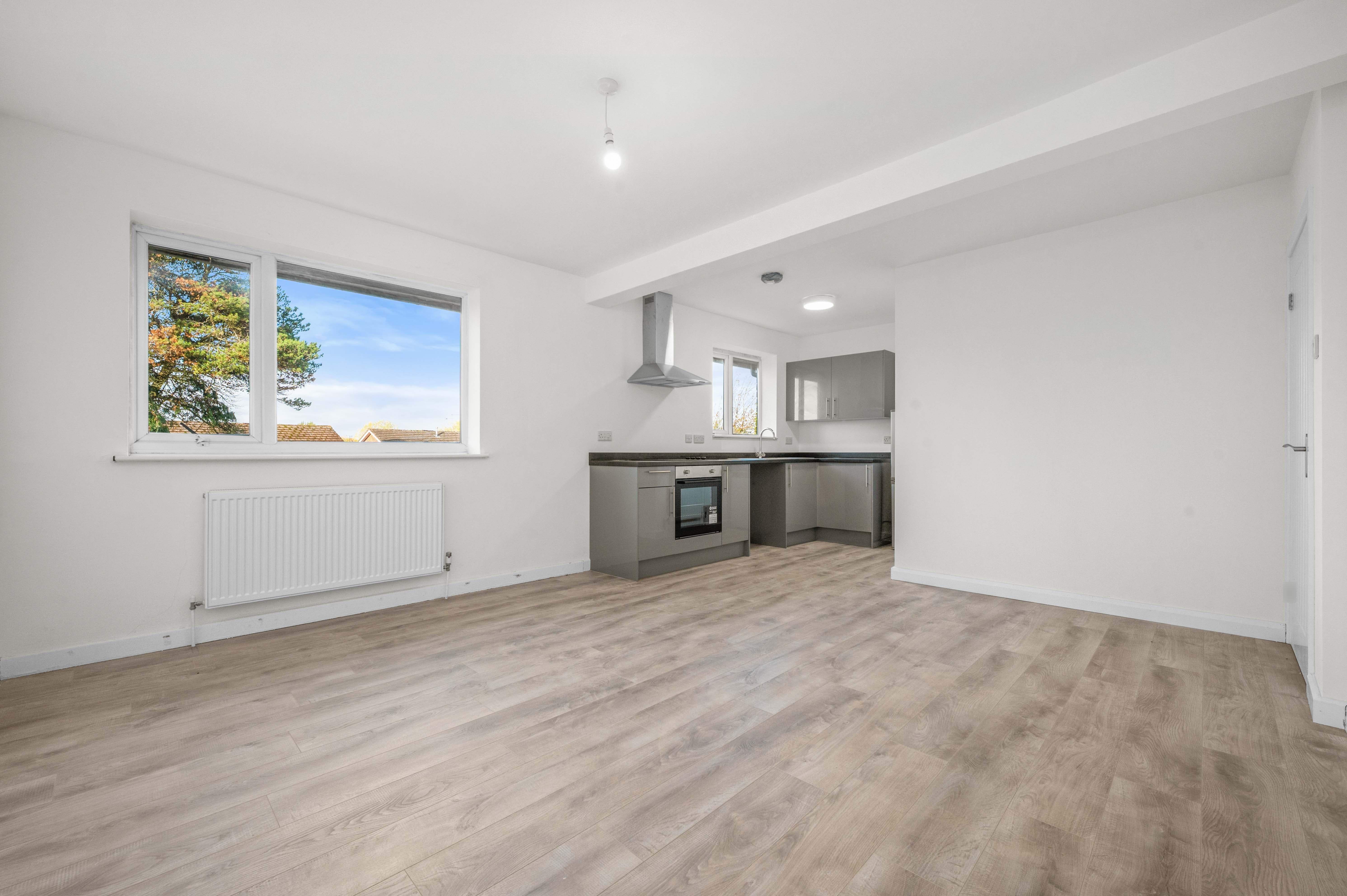 Flat Mockley Wood Road in Metropolitan Borough of Solihull