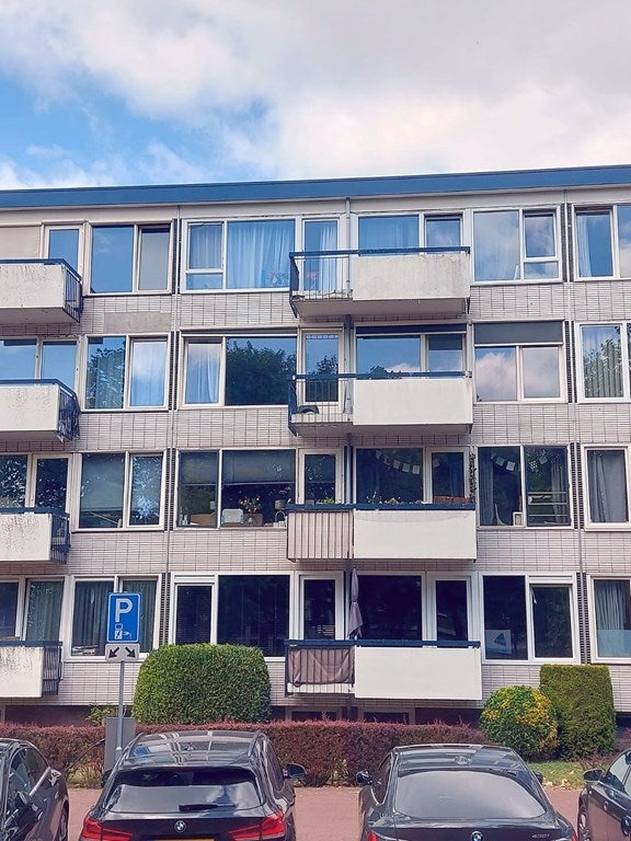 Appartement Burgemeester Edo Bergsmalaan 64 in Enschede