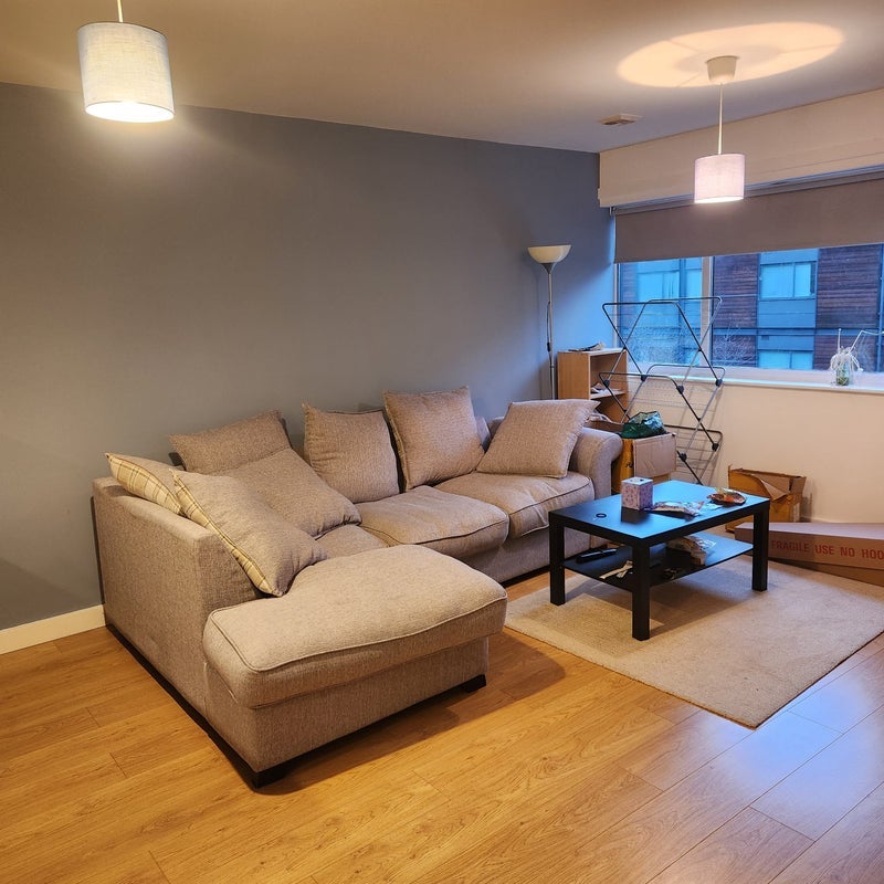 Room Joule Close in Salford