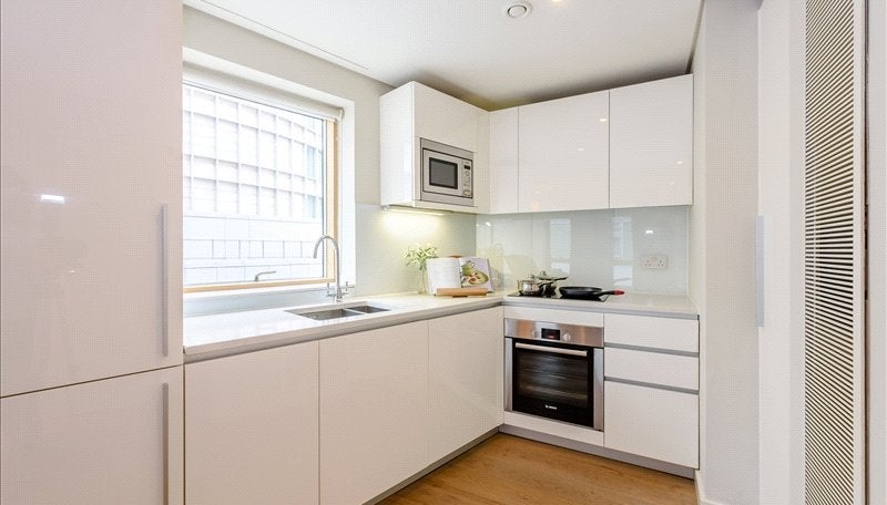 Flat Merchant Square in City of Westminster