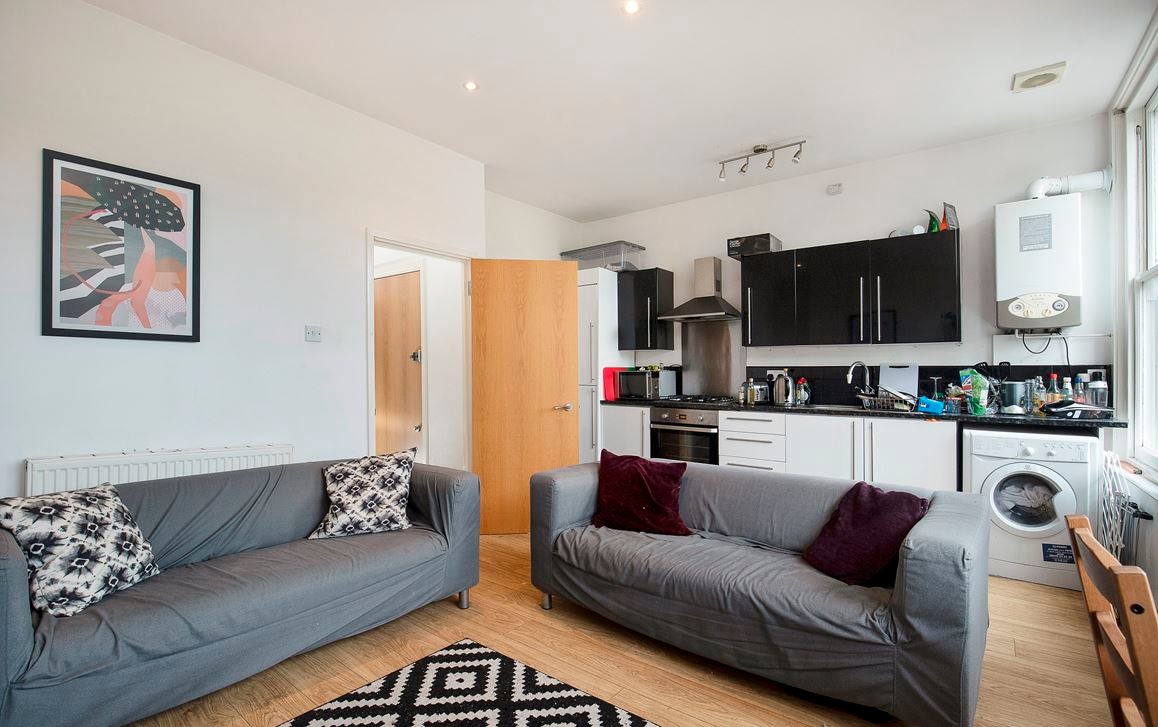 Flat Bedford Road in Greater London