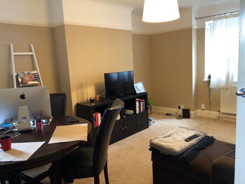 Room Montpelier Avenue in Greater London