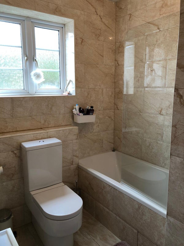 Room Montpelier Avenue in Greater London