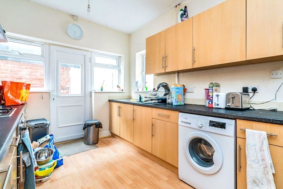 Flat Firgrove Road in Southampton