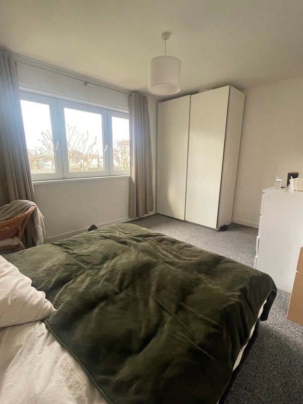 Room Alfred Street in Greater London
