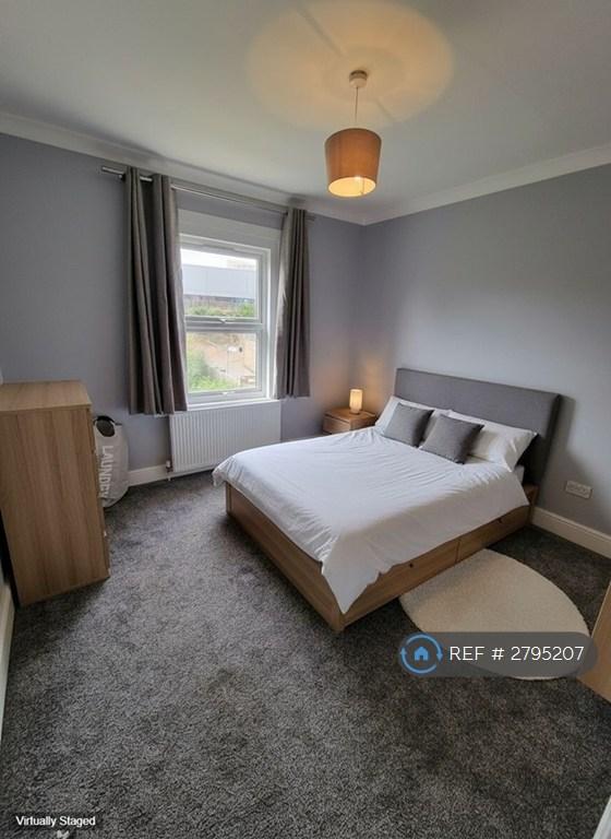 Room Boston Avenue in Southend-on-Sea