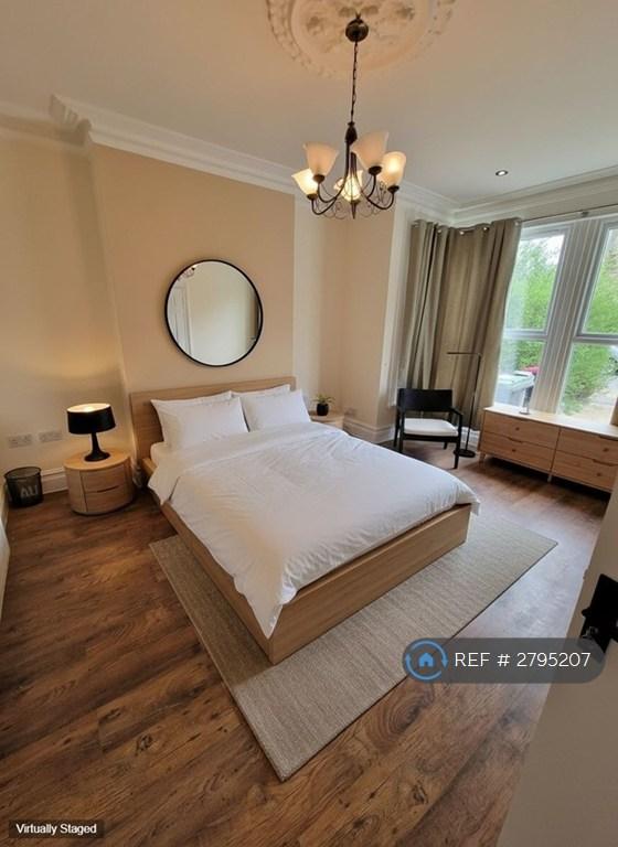 Room Boston Avenue in Southend-on-Sea