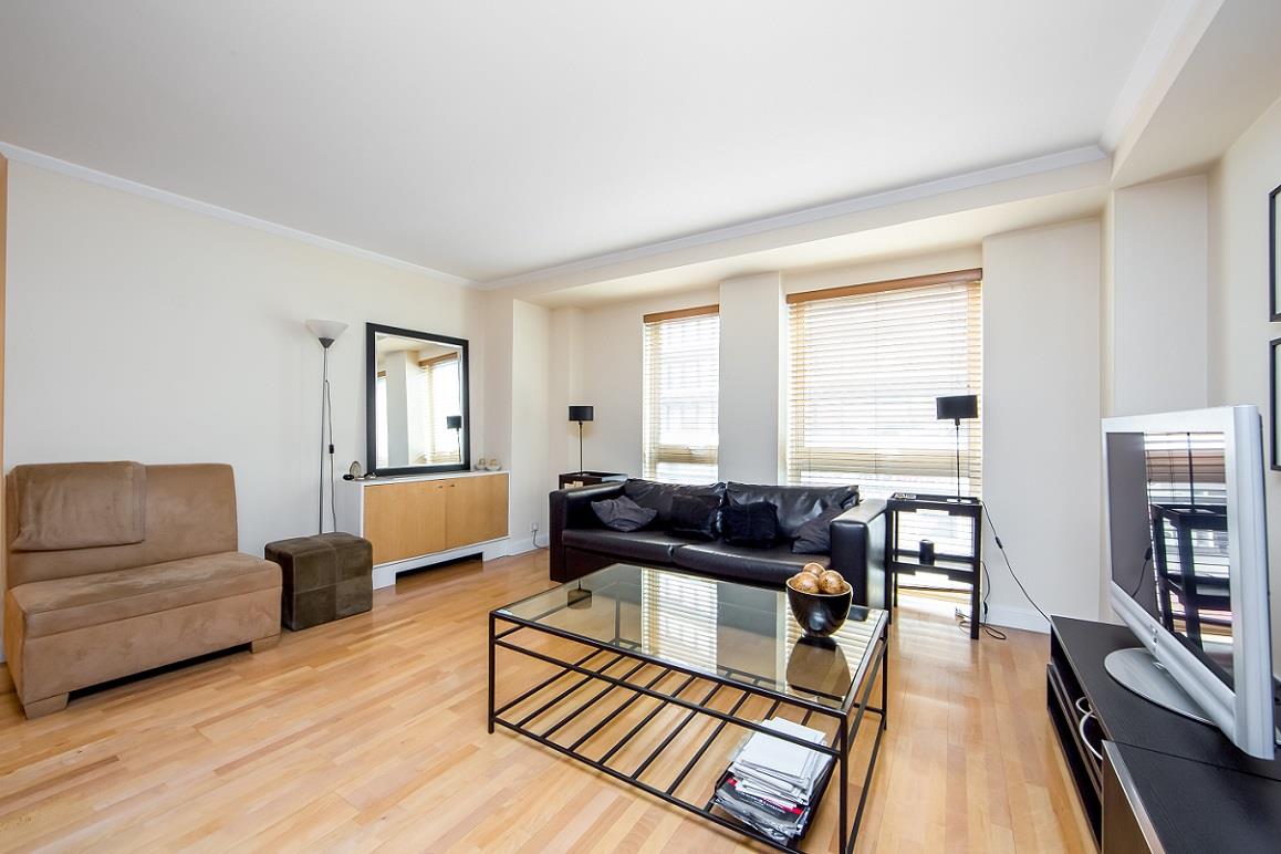 Flat High Holborn in Greater London