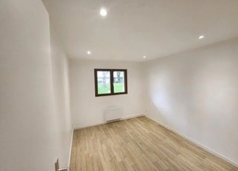 Appartement Rue Georges Clemenceau à Les Essarts-le-Roi