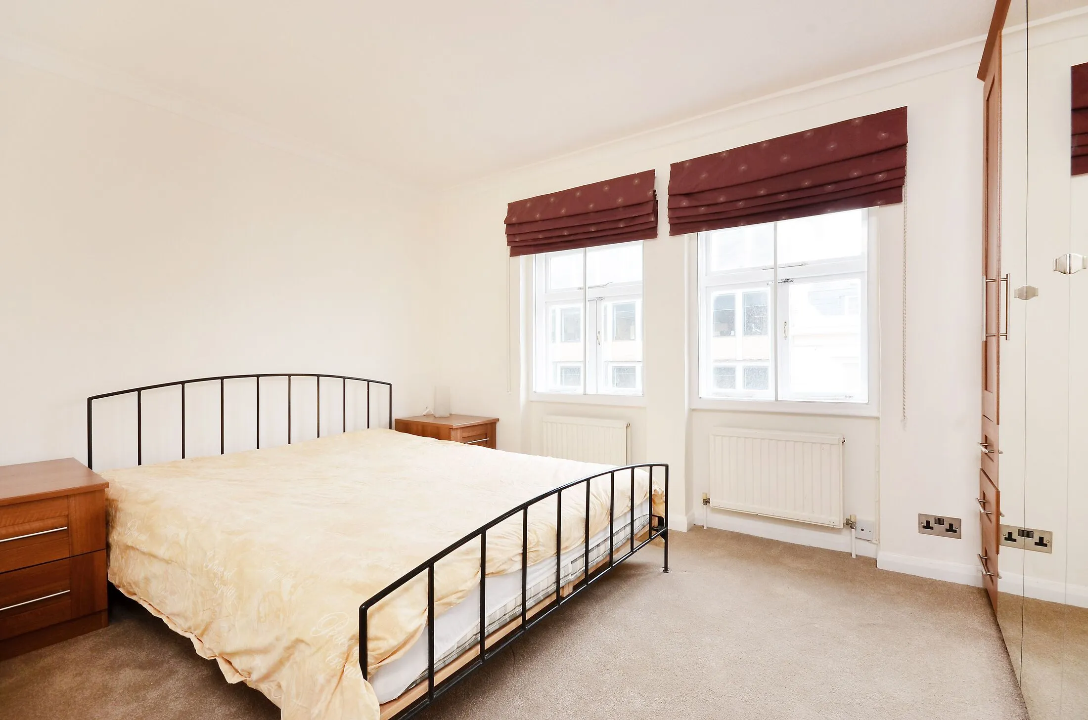 Flat Westbourne Terrace in City of Westminster