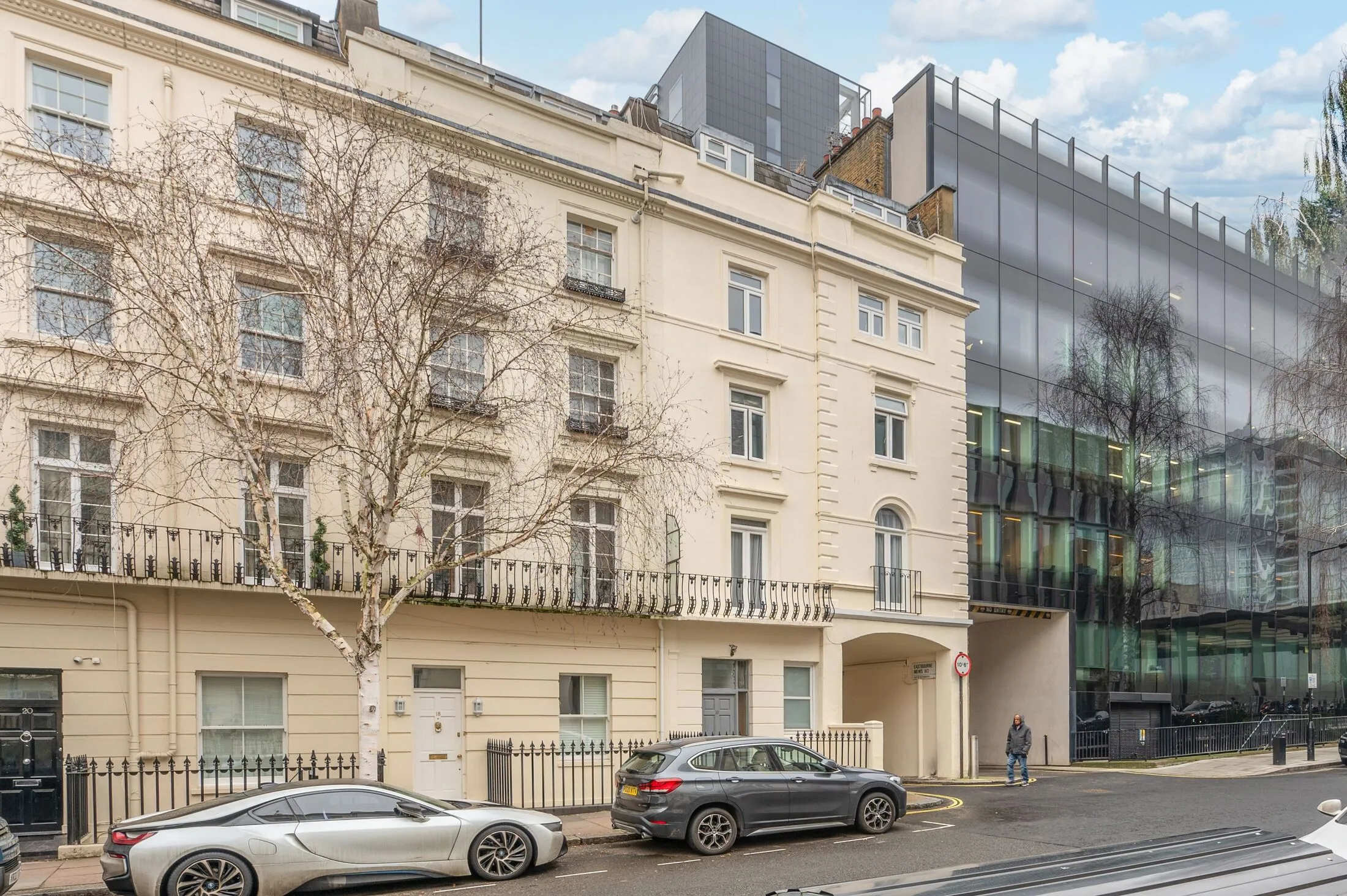 Flat Westbourne Terrace in City of Westminster