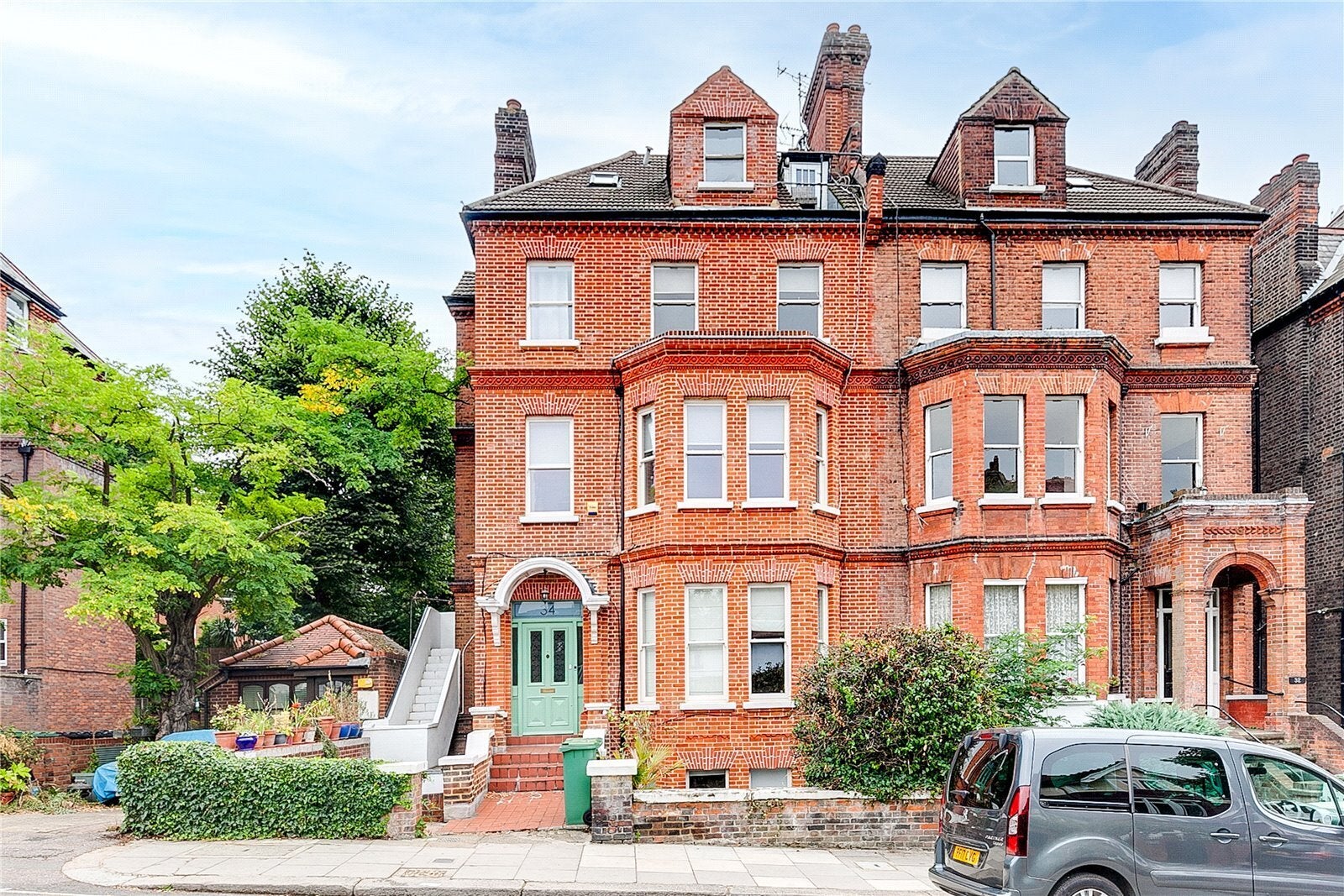 Flat Frognal in Greater London