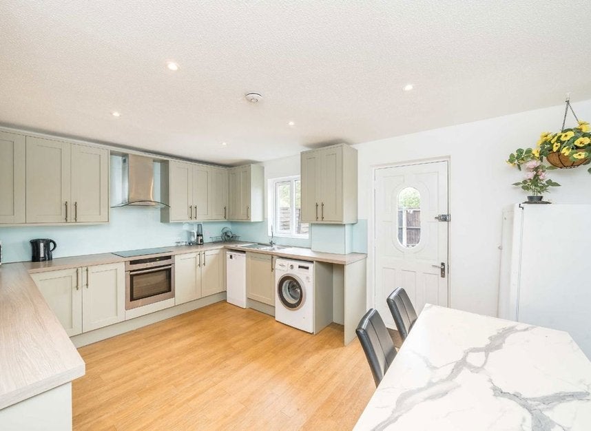 House Cheeseman Close in Greater London