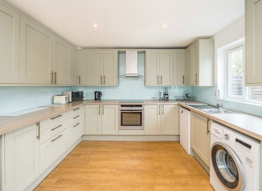 House Cheeseman Close in Greater London