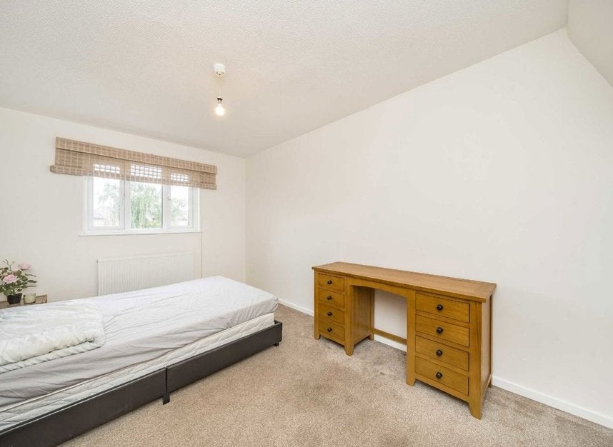 House Cheeseman Close in Greater London
