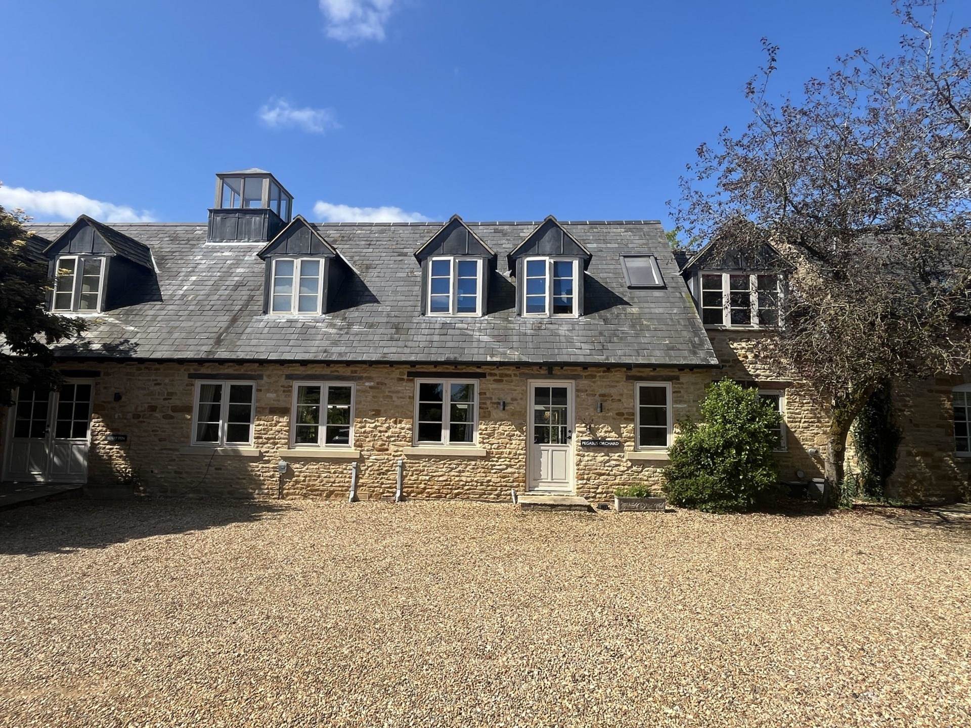 House West End in West Oxfordshire