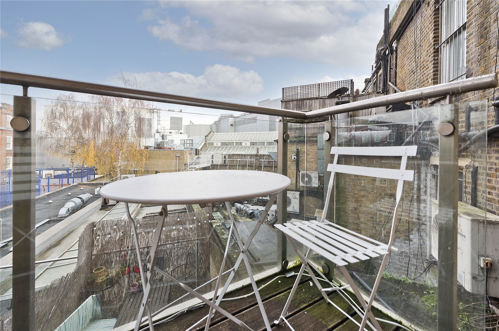 Flat Fulham Broadway in Greater London