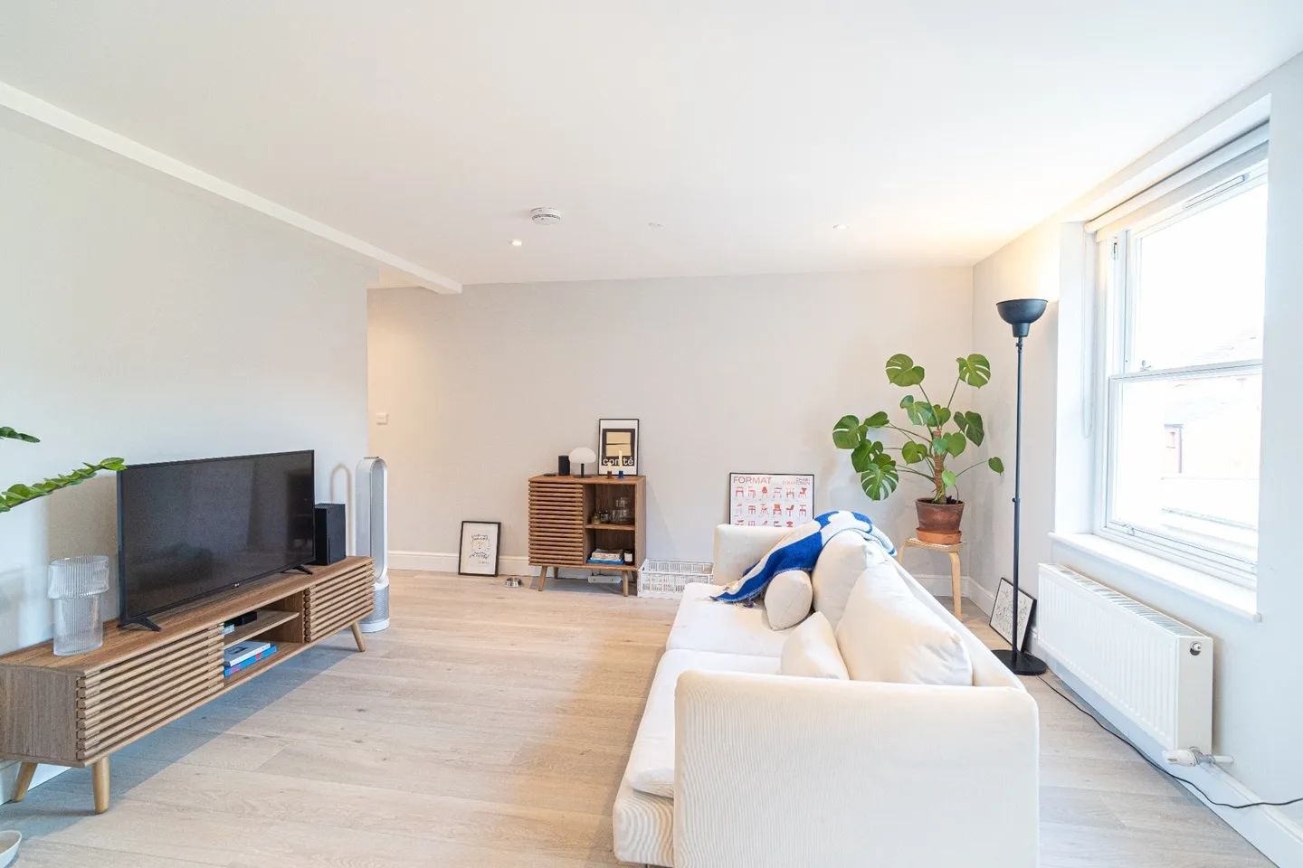 Flat Lea Bridge Road in Greater London