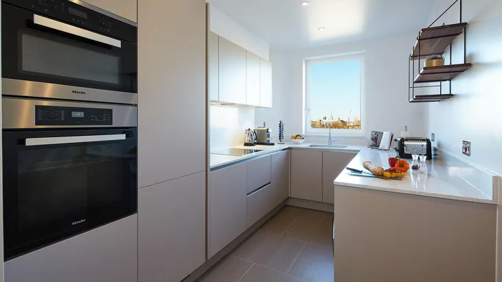 Flat Ashburn Place in Greater London