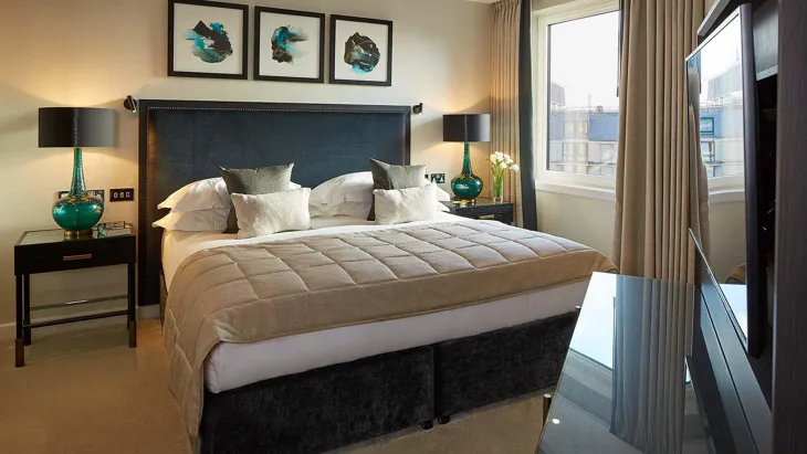 Flat Ashburn Place in Greater London