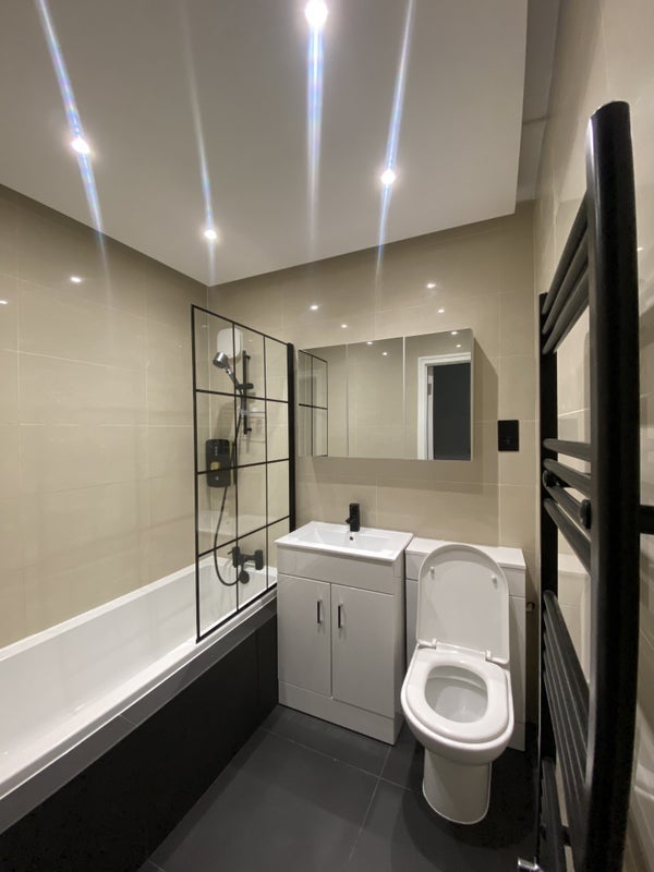Room Lawn Lane in Greater London