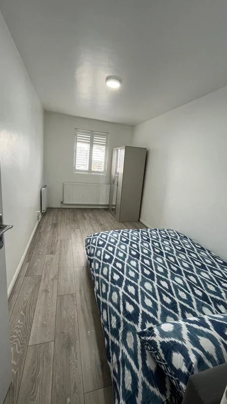 Room Lindsey Street in Epping Forest