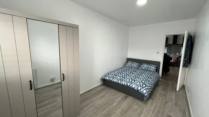 Room Lindsey Street in Epping Forest