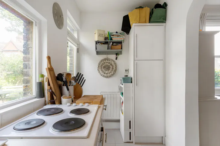 Flat Southfield Road in Greater London