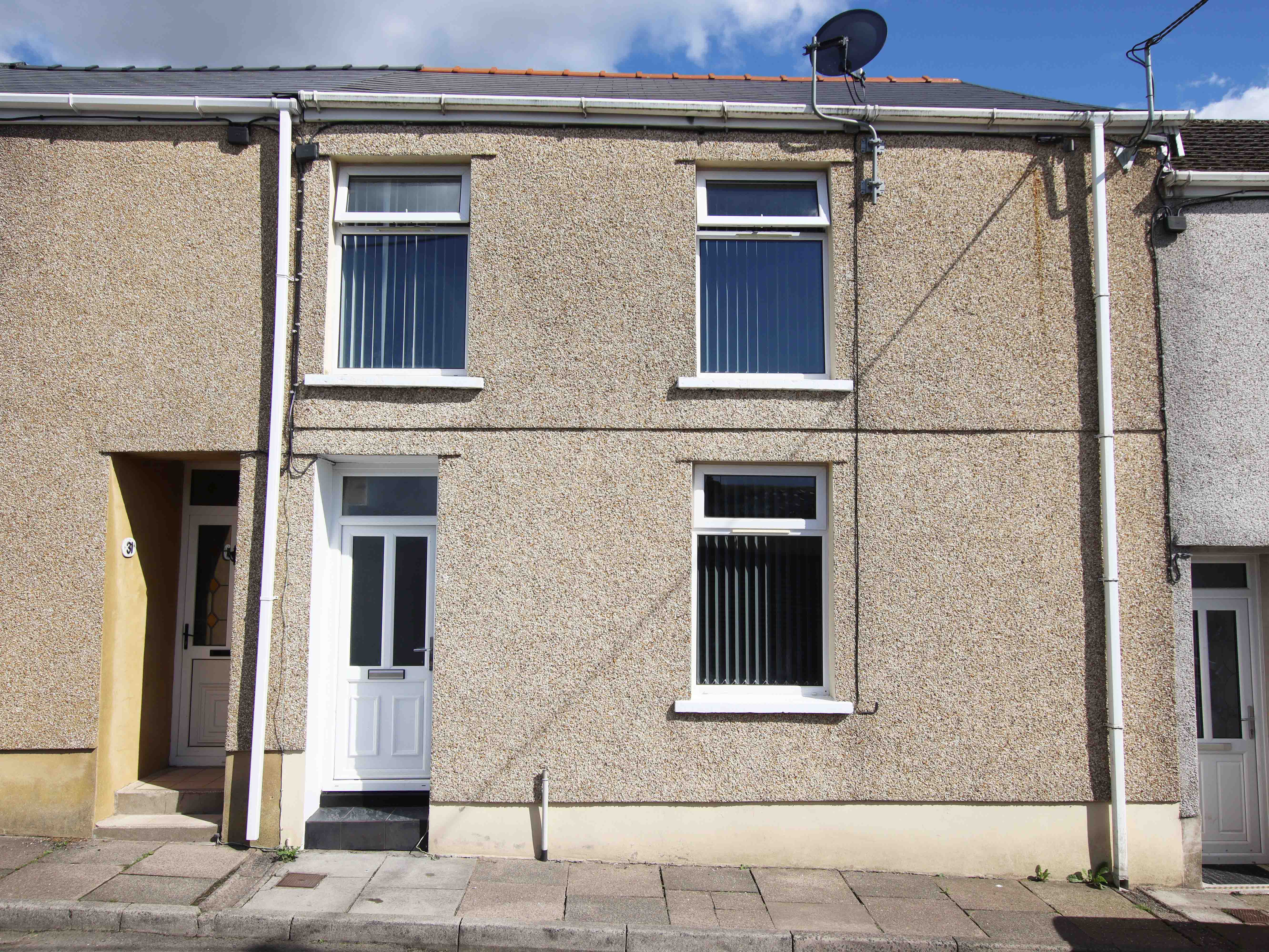 House Kimberley Terrace in Tredegar