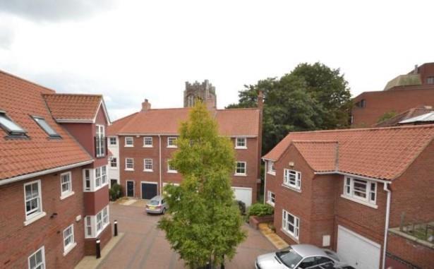 Flat Saint Martin at Bale Court in Norwich