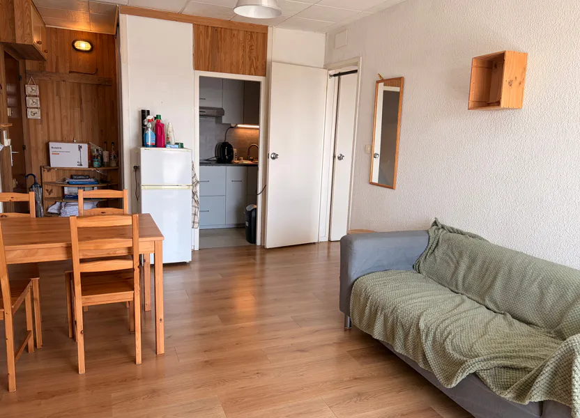 Flat Rue Ponthelier in Bordeaux