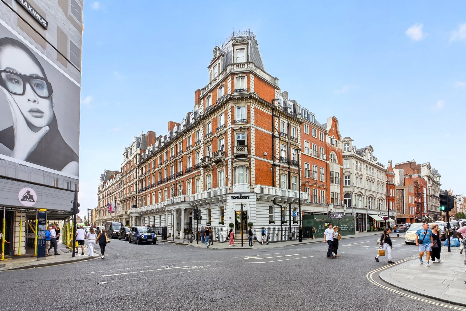 Flat Mandeville Place in City of Westminster