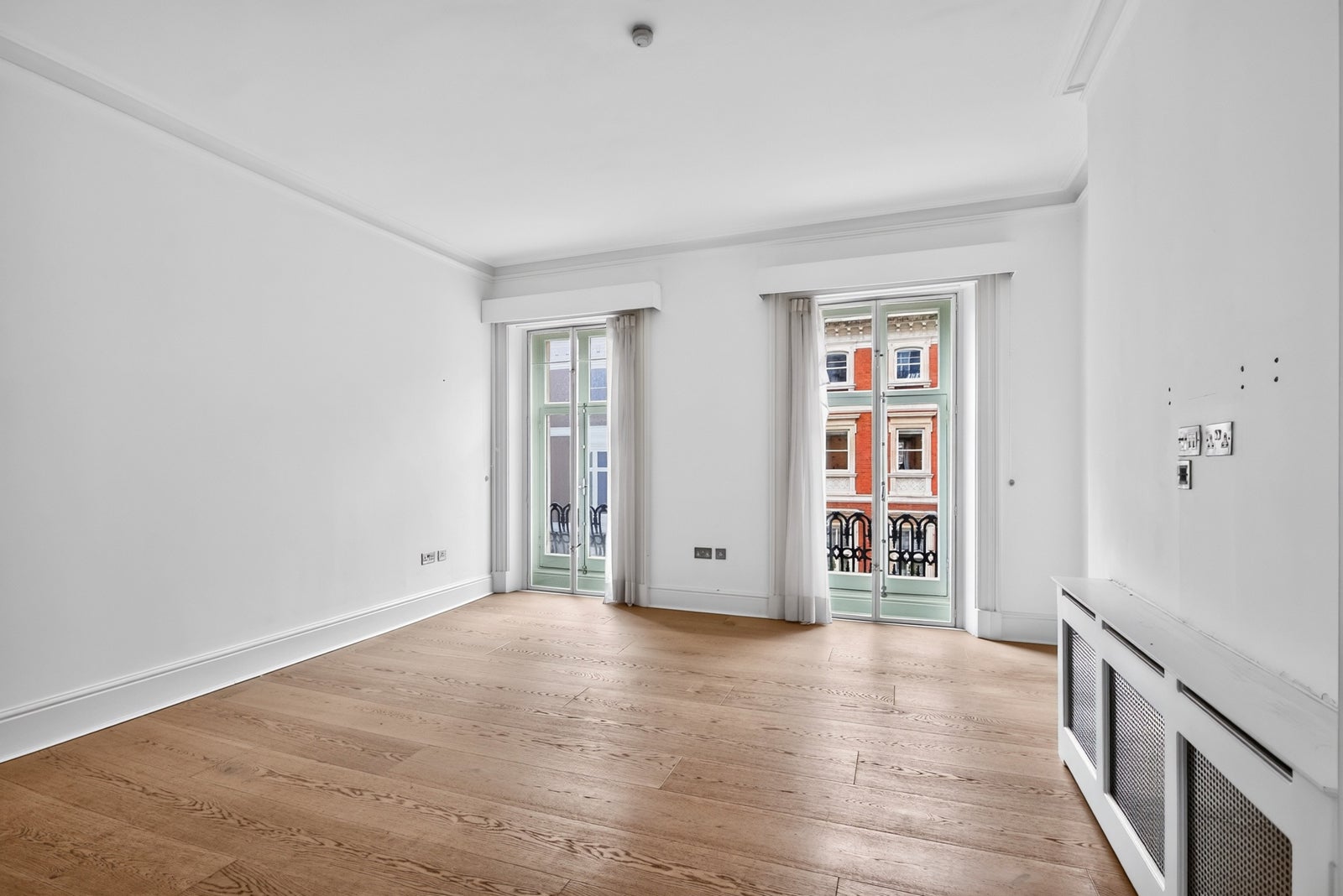 Flat Mandeville Place in City of Westminster