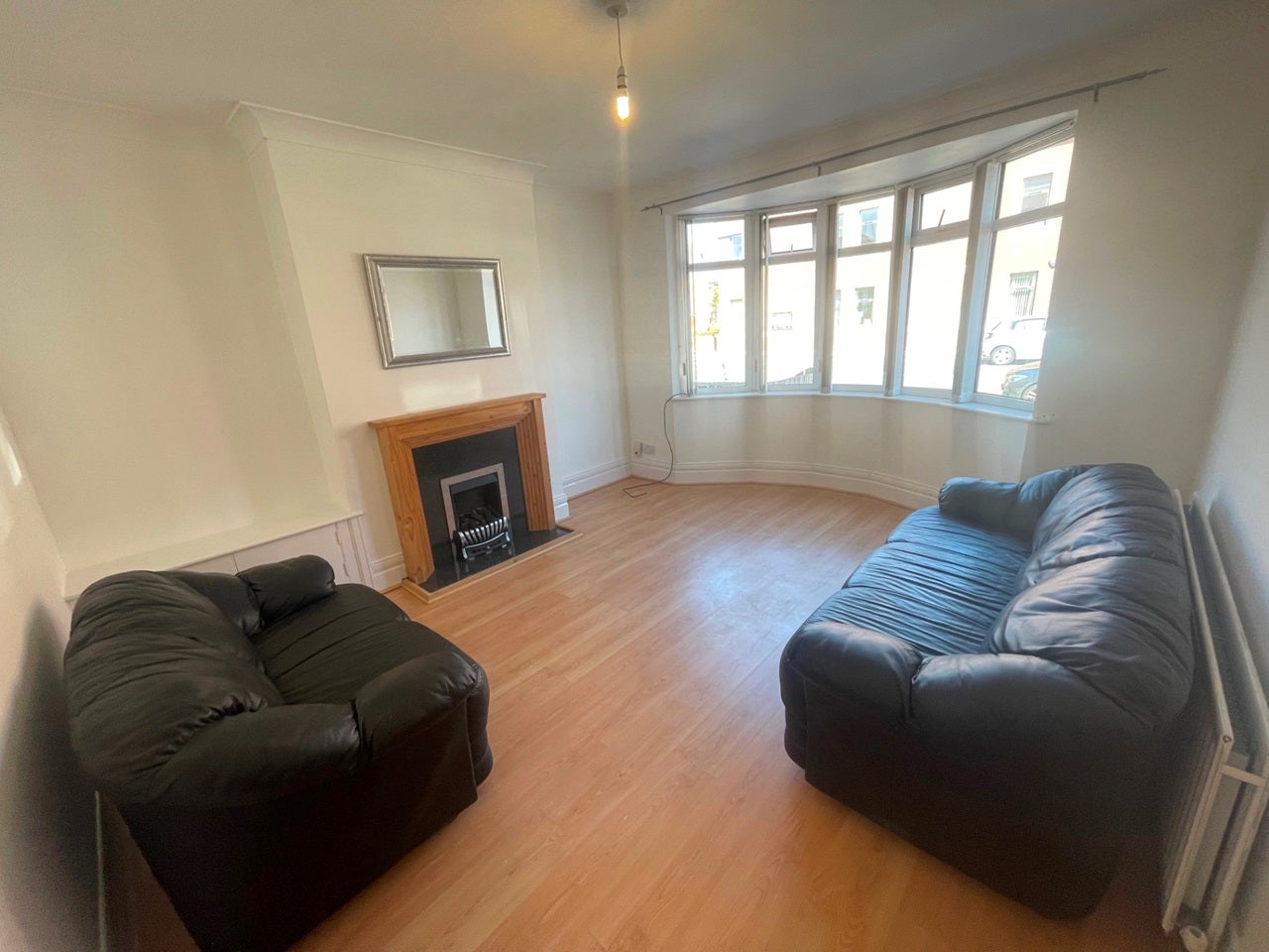 Flat Heaton Road in Newcastle upon Tyne