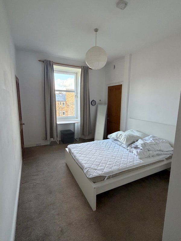 Room Shandon Place in City of Edinburgh