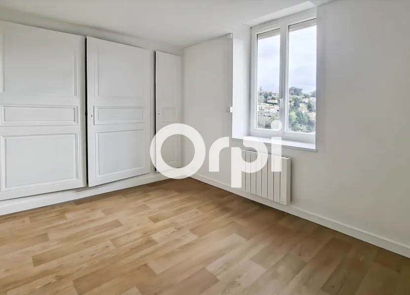 Flat Le Clos des Heures in Saint-Martin-en-Haut