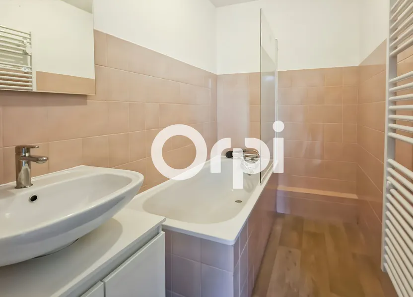 Flat Le Clos des Heures in Saint-Martin-en-Haut