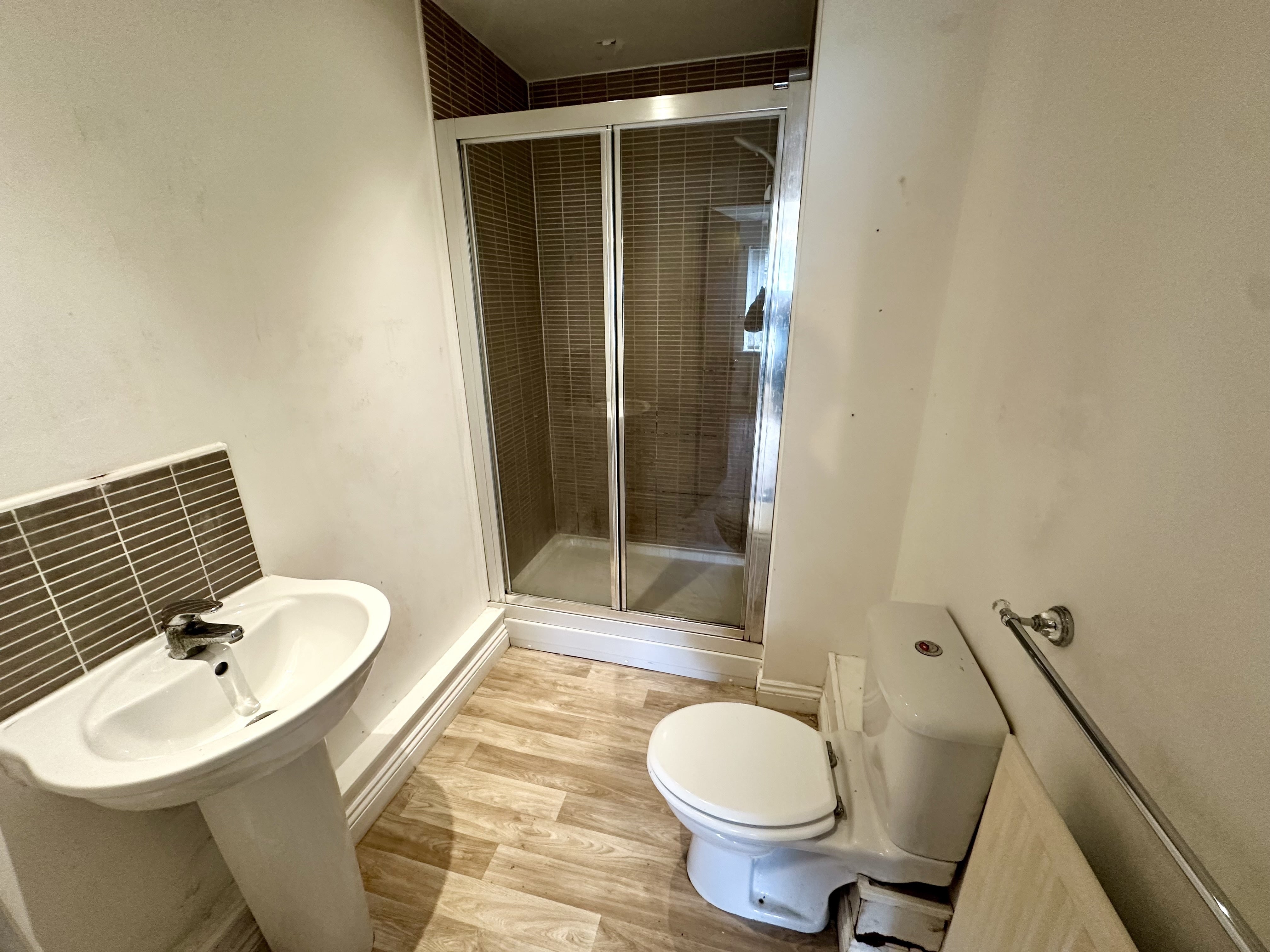 Flat Ash Court in Leeds