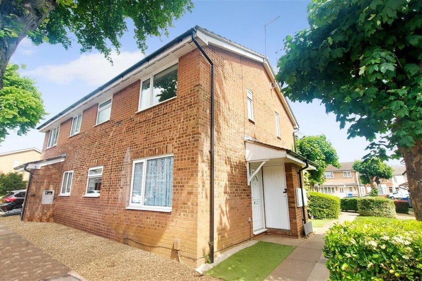 House Avondale Road in Kettering