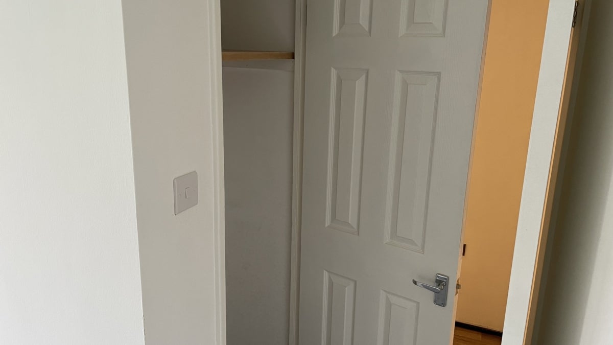 Flat Percival Close in Cardiff