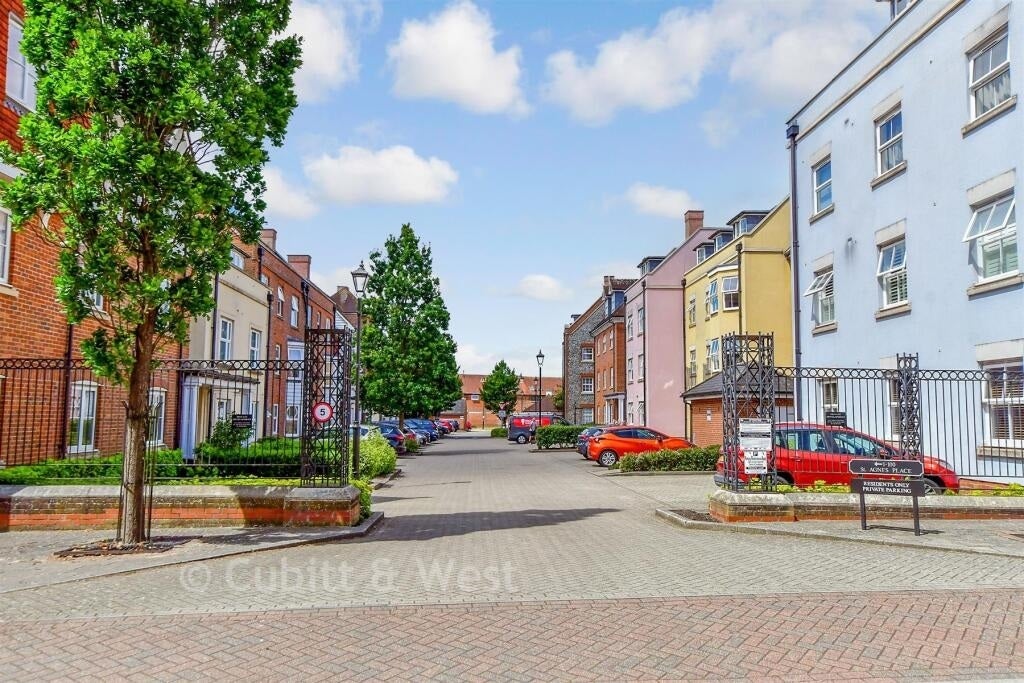 Flat East Pallant in Chichester