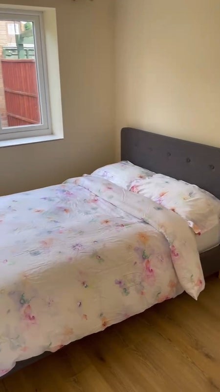 Flat Evesham Walk in Coventry