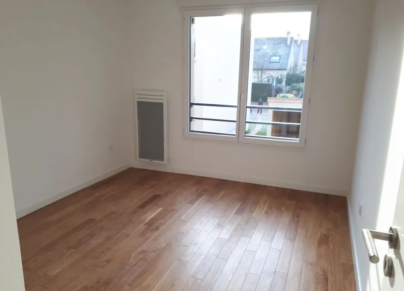 Flat Rue Adolphe Pajeaud in Antony
