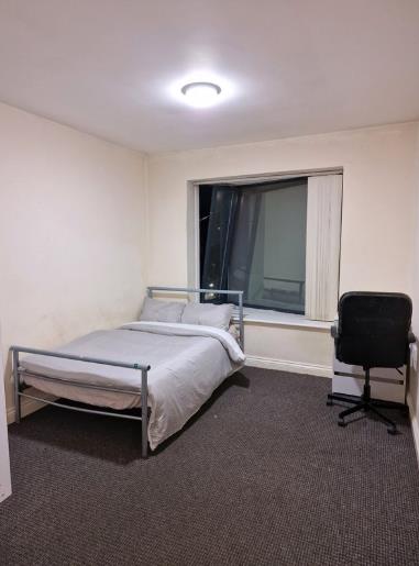 Room Far Gosford Street in Coventry