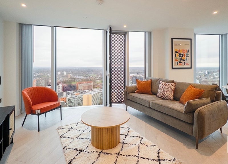 Room Regent Road in Manchester