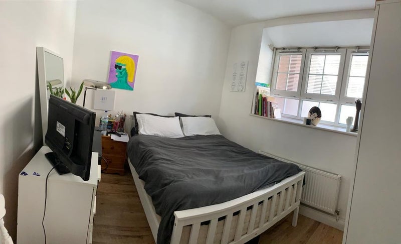 Room Millfields Road in Greater London